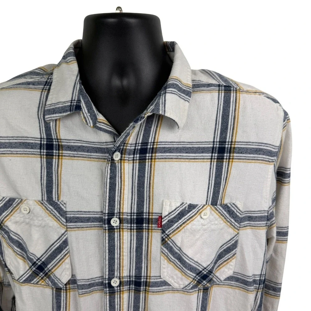 Levi Strauss & Co Mens Plaid Flannel‎ Shirt Long Sleeve Button Down Size L